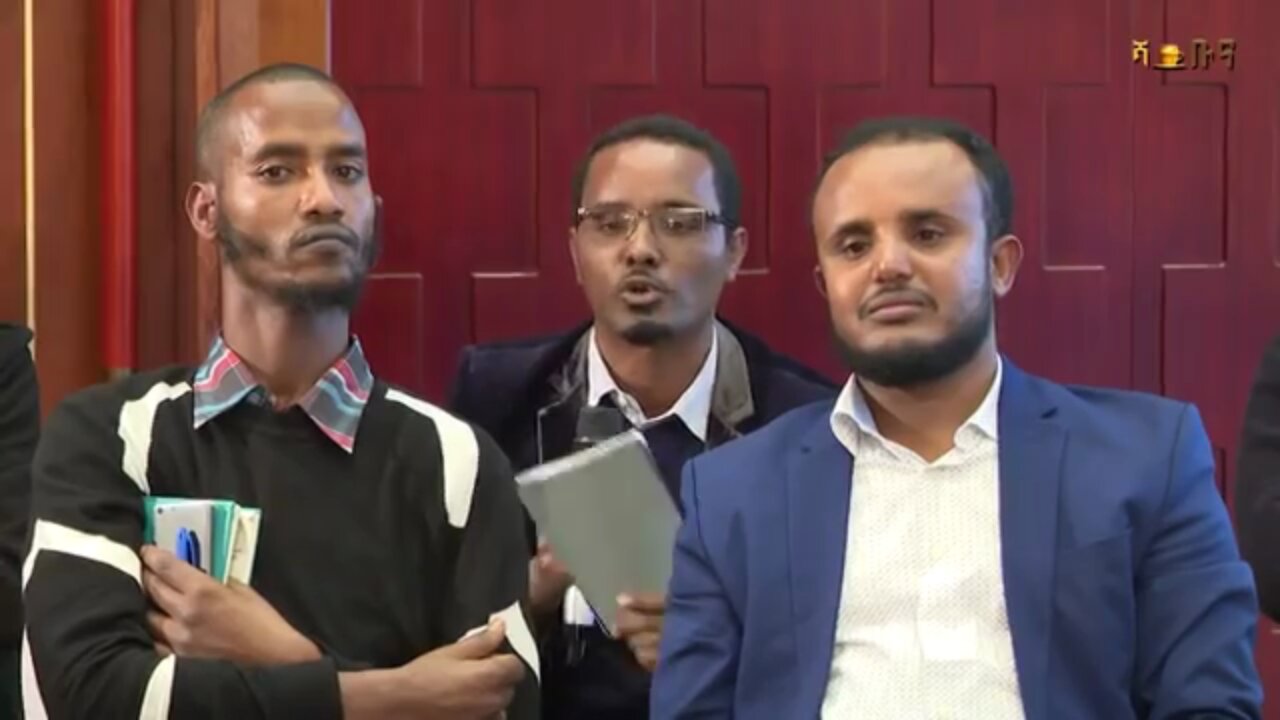 የደመቀ መኮንን ብሔር እና ህገ መንግስቱ ጥያቄ ውስጥ የገባበት ክርክር - ለትውስታ የቀረበ