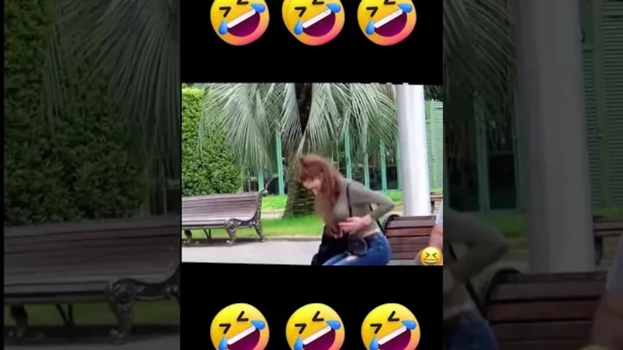 funny garden prank #funny #funnyvideos #prank #funnyprank