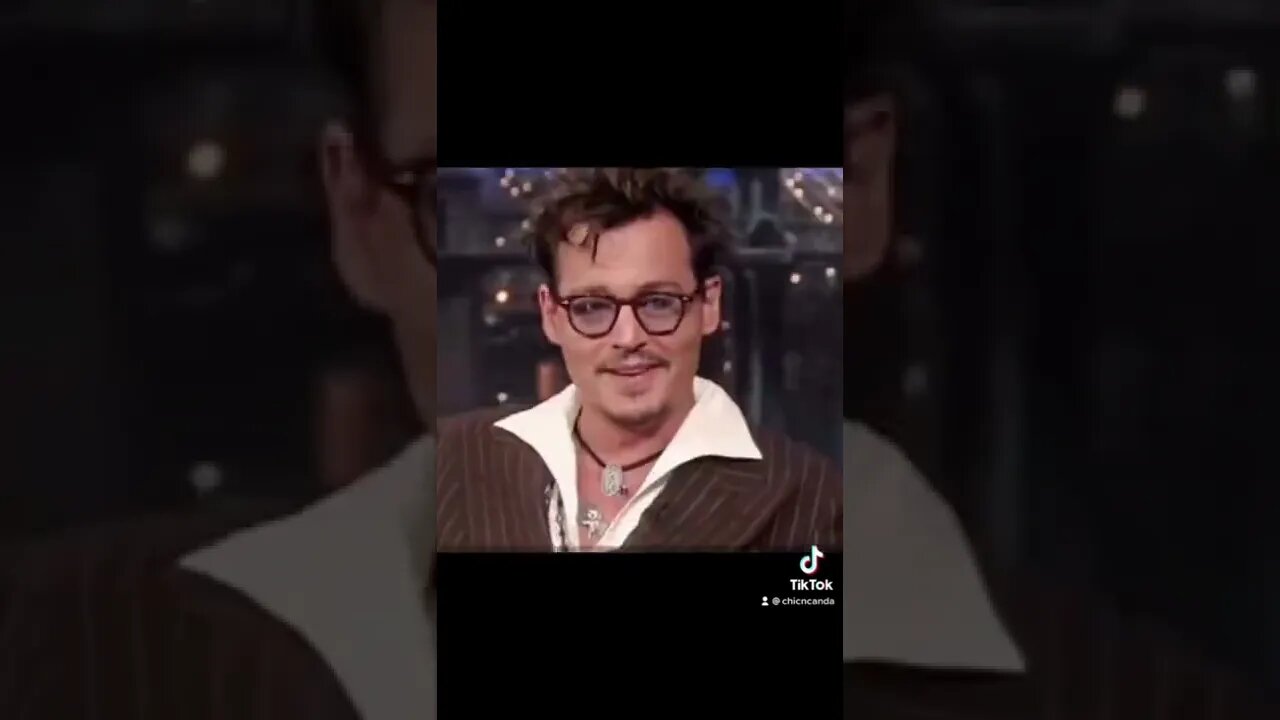 1min of Johnnydepp laughing, ‘cause we need it..