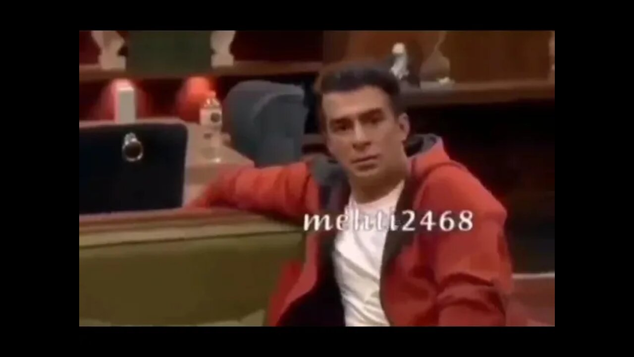گفت 5 سانت؟😂😂