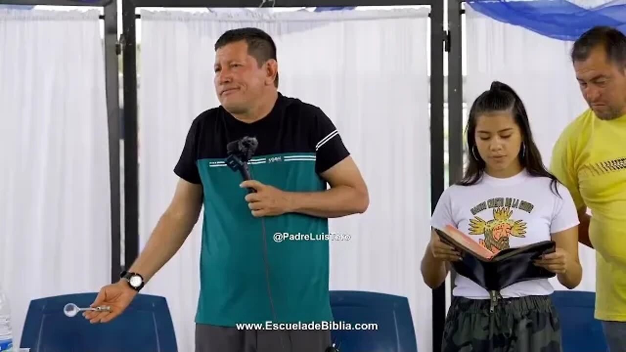 IMÁGENES SÍ; ÍDOLOS NO. Y DOMINGO, DÍA DEL SEÑOR. Padre Luis Toro.