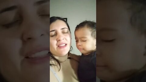 bebe dodói mamãe sofre