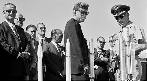JFK Being Briefed On Going To The Moon