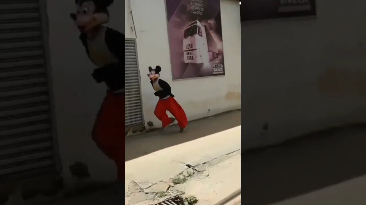OS MELHORES PASSINHOS DO FOFÃO, MICKEY MOUSE E HOMEM-ARANHA DANÇANDO NA CARRETA DA ALEGRIA
