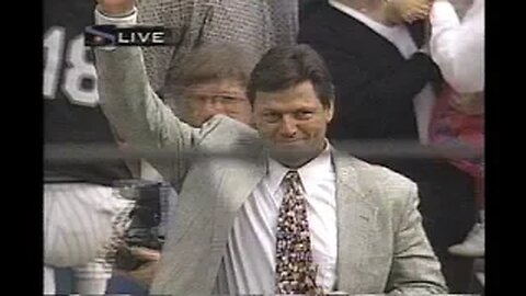 September 14, 1997 - White Sox Retire Carlton Fisk's #72