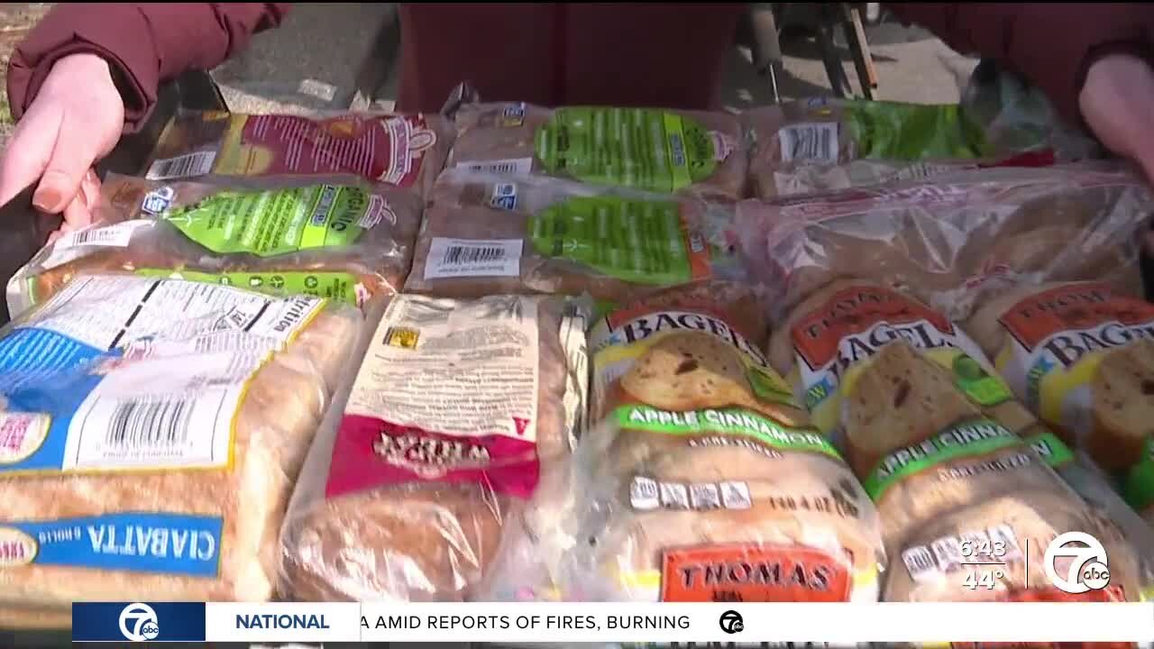 Wasted food continues to fill up U.S. landfills while many Michigan families struggle to eat