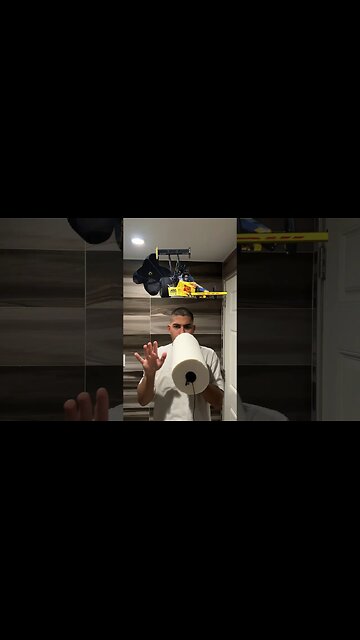 VOCAL TOP FUEL DRAGSTER 🏎️🤯