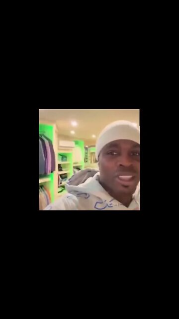 Bishop Lamar Whitehead Gives The People A Tour Of His “Prayer Closet” #shorts