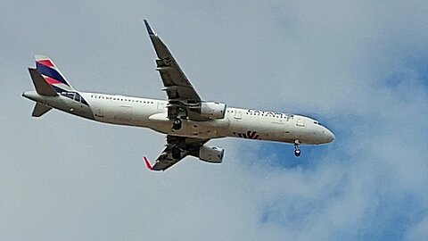 Airbus A321 PT-XPL vindo de Manaus para Fortaleza