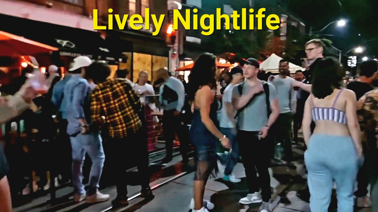 Lively Nightlife πΆπ Toronto Canada π¨π¦
