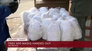 Milwaukee continues N95 mask rollout to residents
