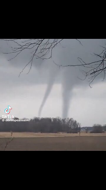 Twin Tornadoes Rip Through Ohio