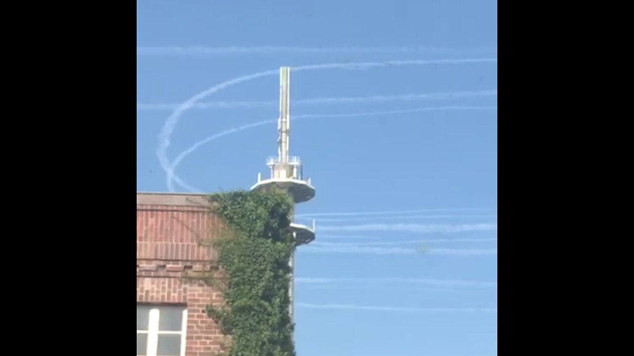 Condensation trails or chemtrails