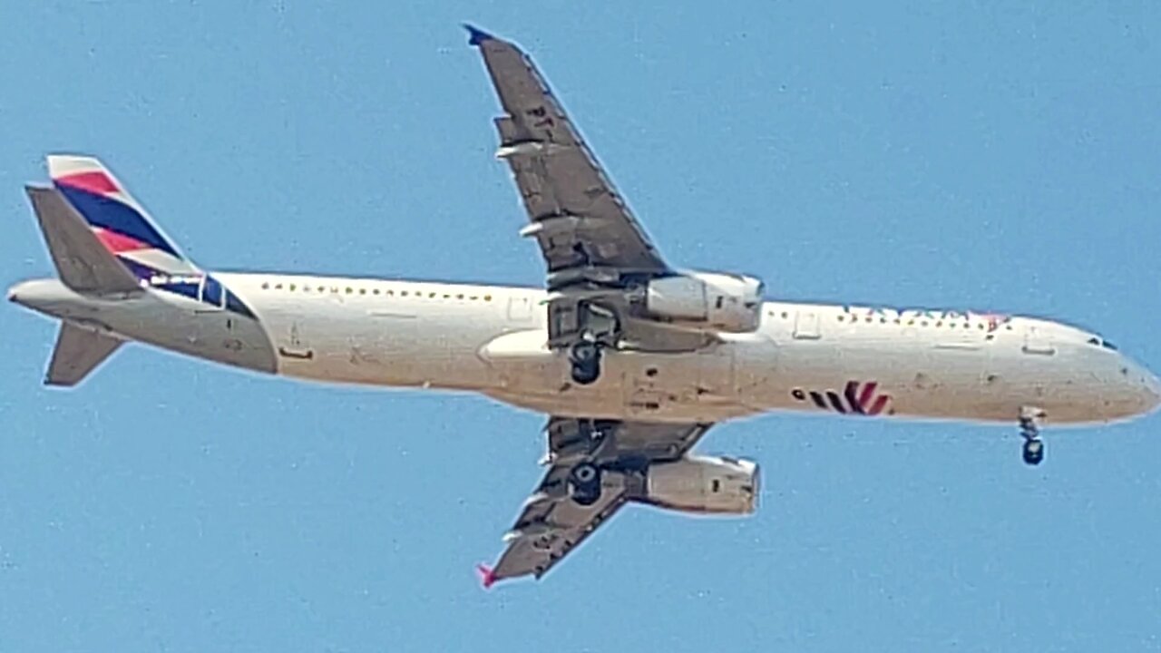 Airbus A321 PT-MXG coming from Guarulhos to Fortaleza