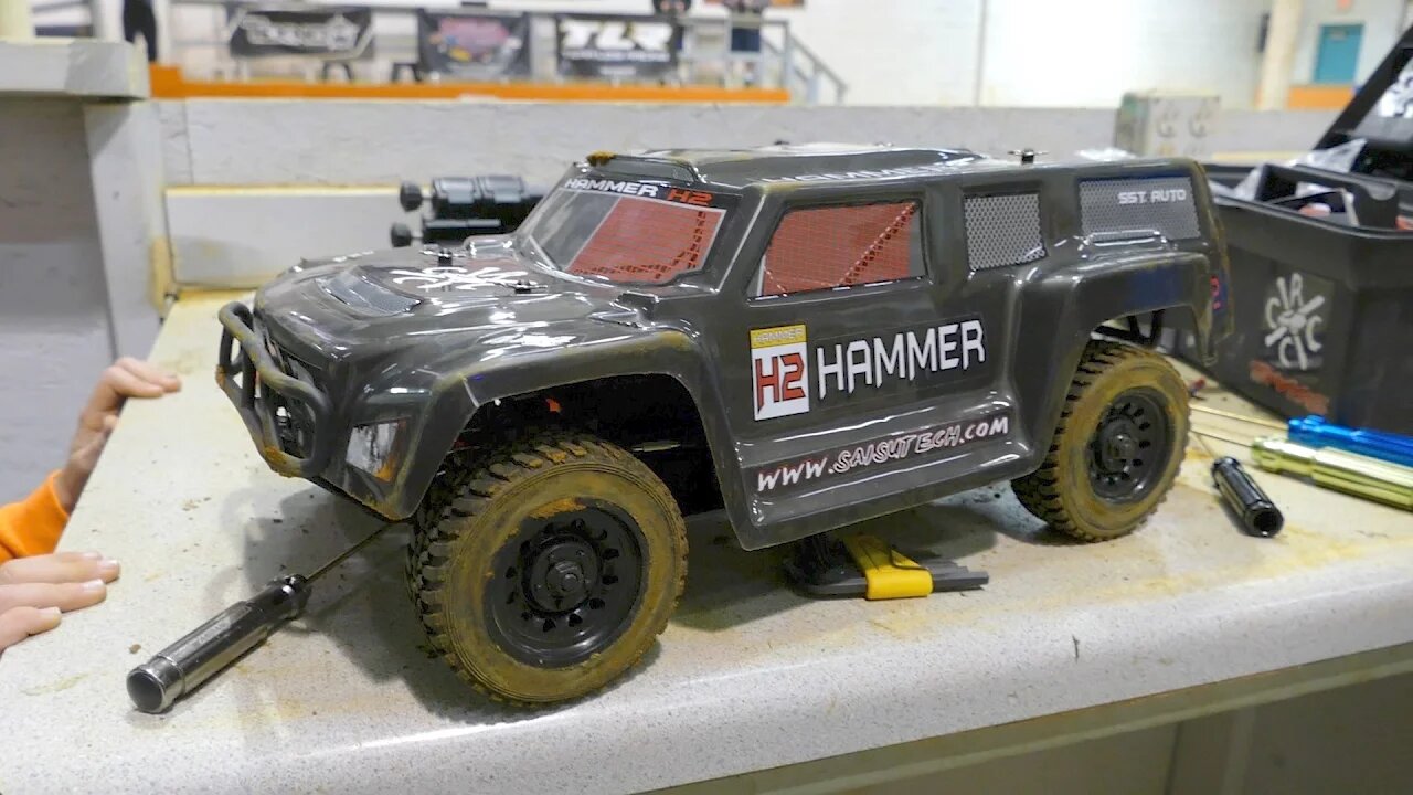 SST 1933 4WD Brushless Shortcourse Hammer First Run