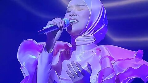 Penampilan Luar Biasa Lesty Kejora dan Krisdayanti di Universal Concert