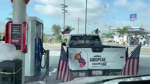 The People’s convoy Rollin4freedom to California