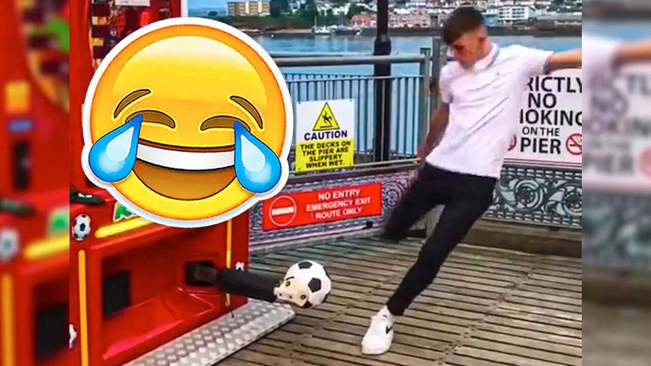 BEST SOCCER FOOTBALL VINES & TIKTOK'S 🤣 FAILS, SKILLS, GOALS