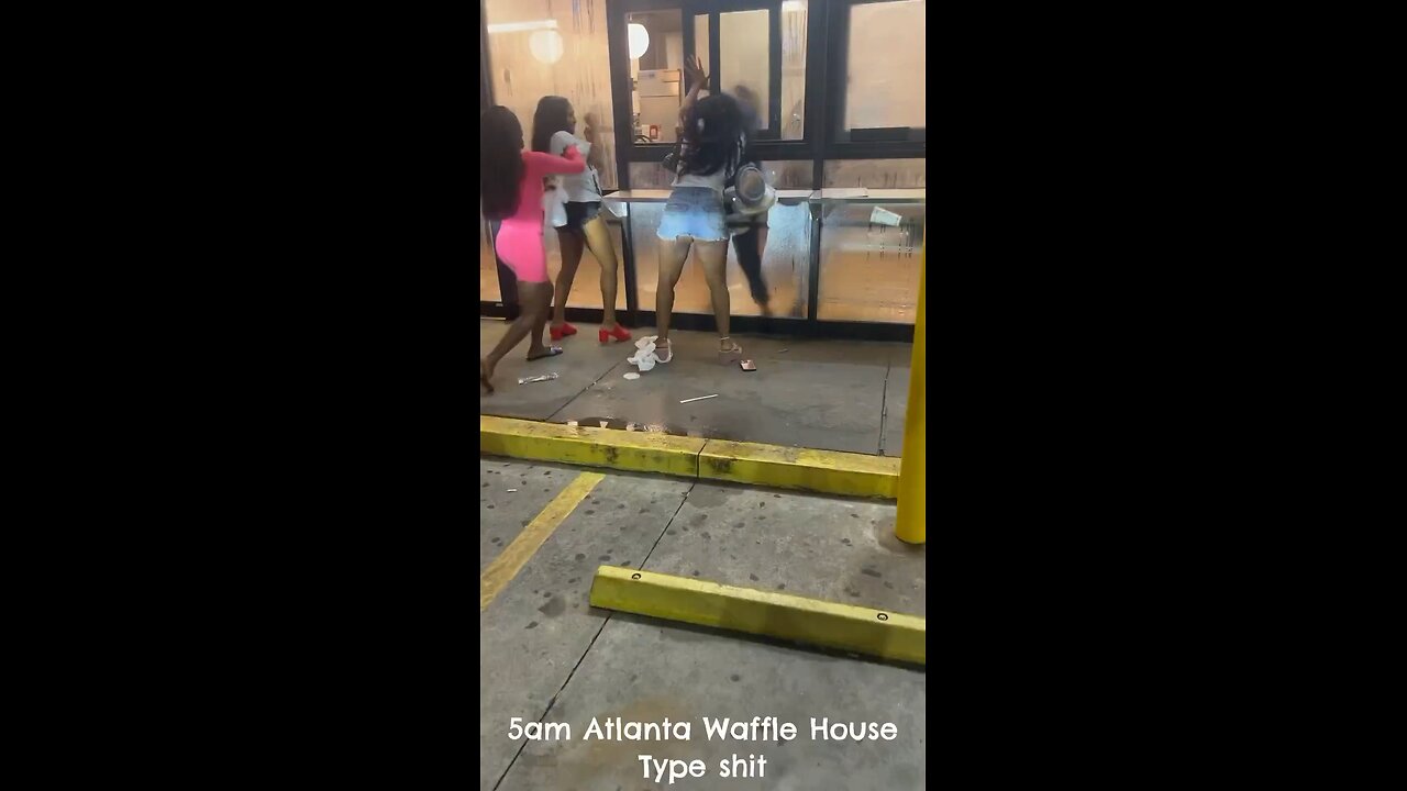 Chaos Erupts at @WaffleHouse—Wild Fight Breaks Out!