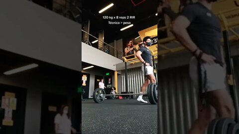 Observa Cómo Lucen Estas Últimas 3 Reps sin Sacrificar la Técnica 💪