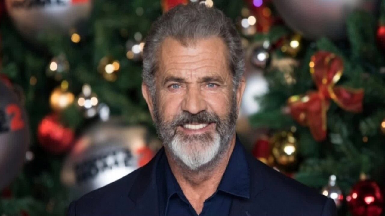 Mel Gibson kicked out of Mardi Gras parade by ADL parasites