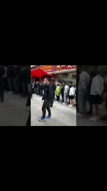 vaccine queue in China