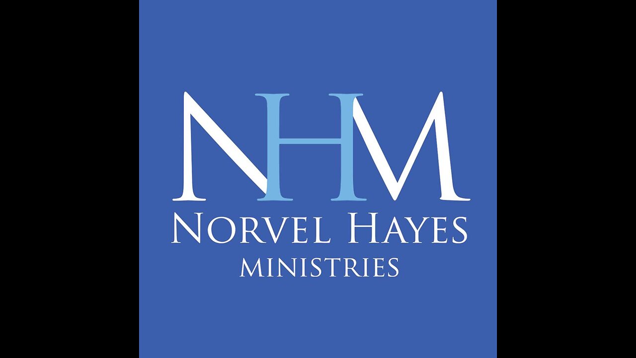 Dr Novel Hayes