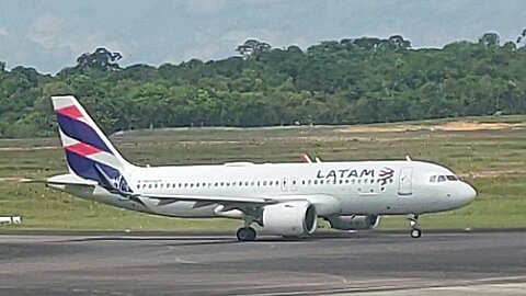 Airbus A320NEO PR-XBA pousa em Manaus vindo de Brasília