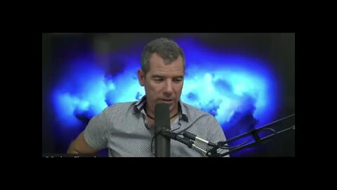 Graham Elwood urges EVERYONE to get vaccines