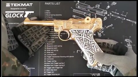 Resident Evil : Code Veronica / Ashford Gold Luger replica