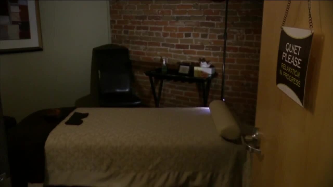Denver massage therapy businesses must have new license to operate