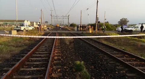 UPDATE 4 - Condolences pour in after seven die when train collides with vehicle in Cape Town (93r)