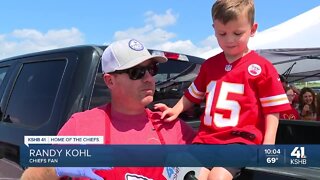 Tailgaters return to GEHA Field at Arrowhead Stadium for home preseason game