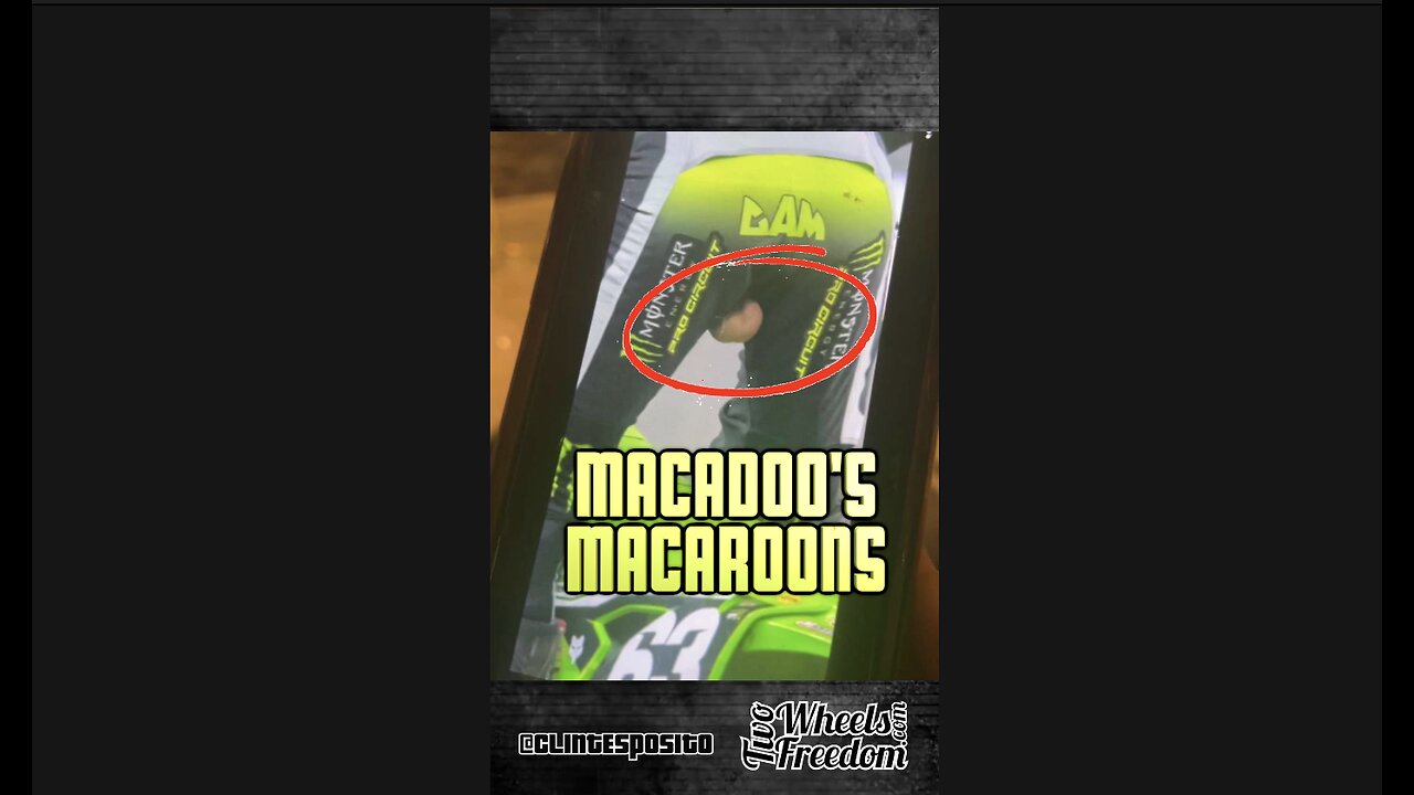 Macadoo let his nuts hang Detroit Supercross