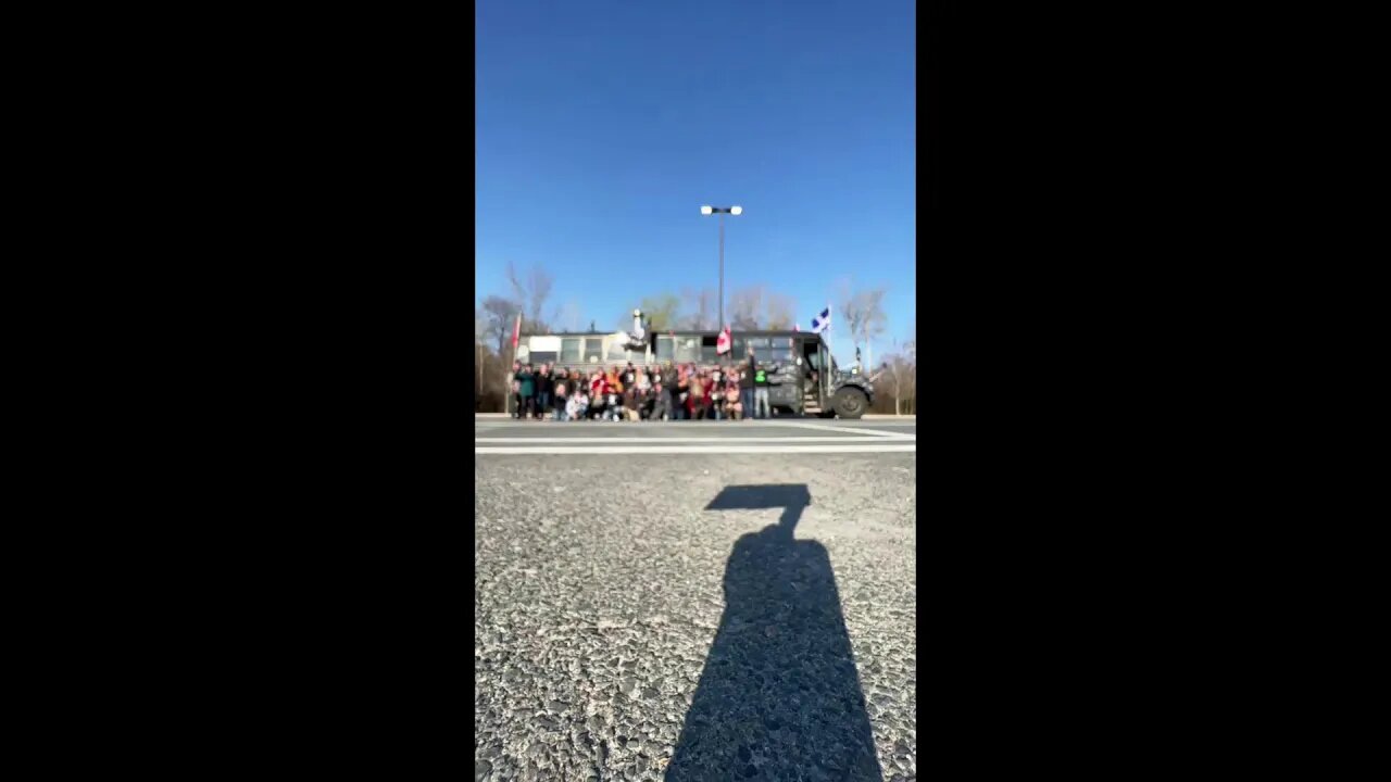 LIVE 🔴 The #churchofBuBBles convoy to support Constance Erin in Whitby.