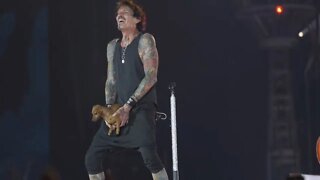 Tommy Lee Pulls Out His ‘Wiener’ On Stage During Motley Crue Show