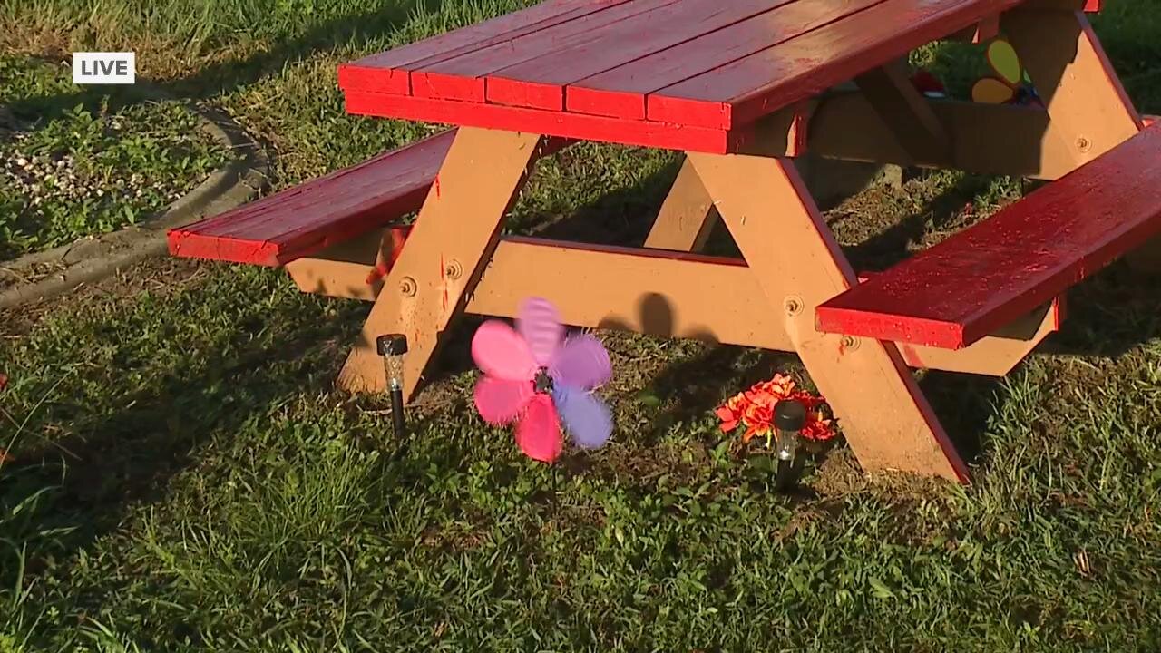 Local parents on a mission to beautify, make bus stops safer across Lehigh Acres