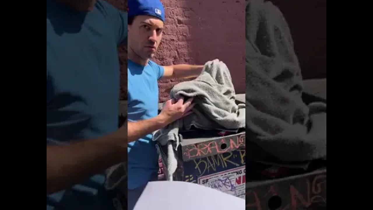 woman can no longer afford to have this car so she leaves it for a couple of strangers