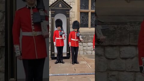 Shuffle up #toweroflondon