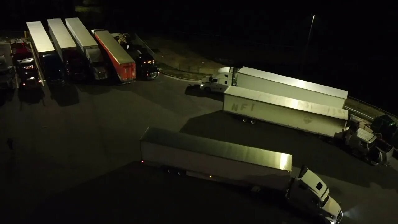 Truckstop dipshits of the night #2
