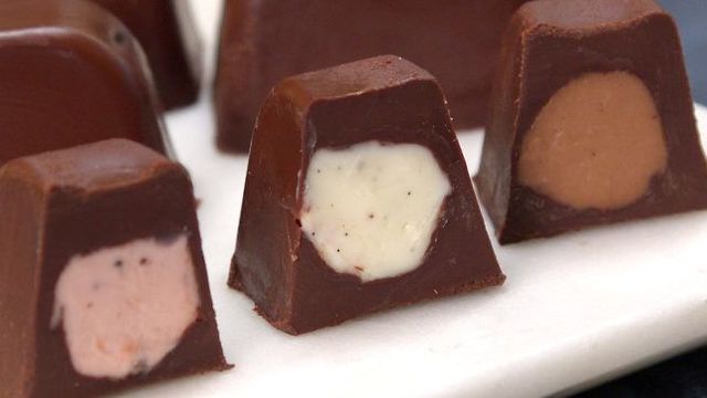 Ice Cube Tray Cheesecake Bites