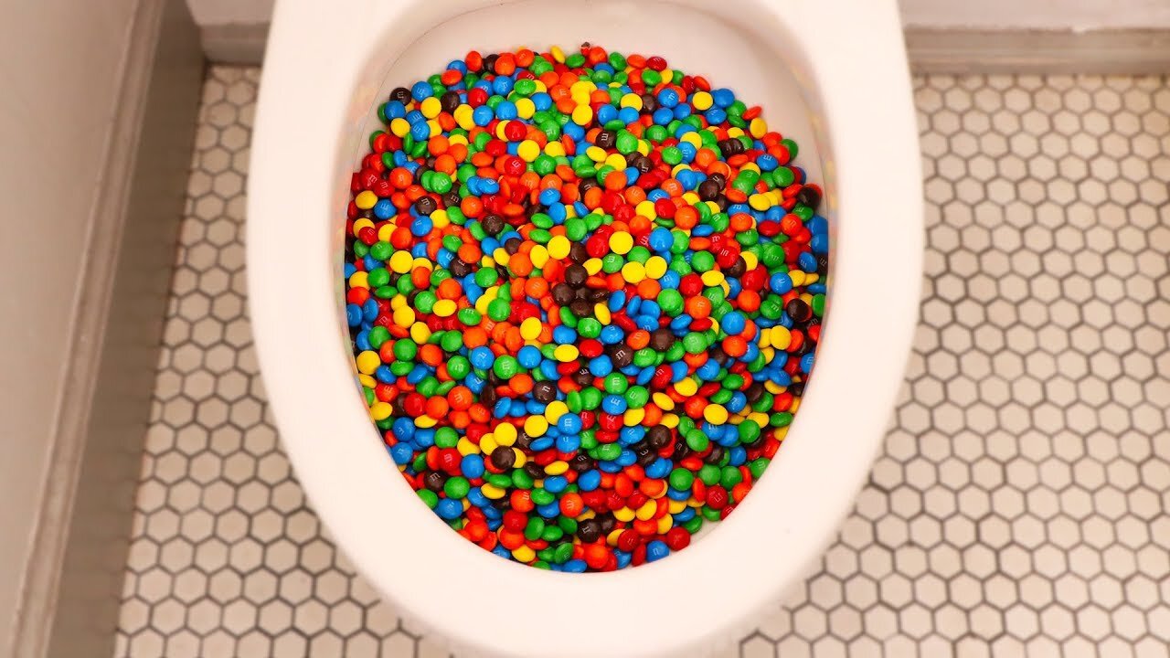 Will 40,000 M&Ms Flush¿