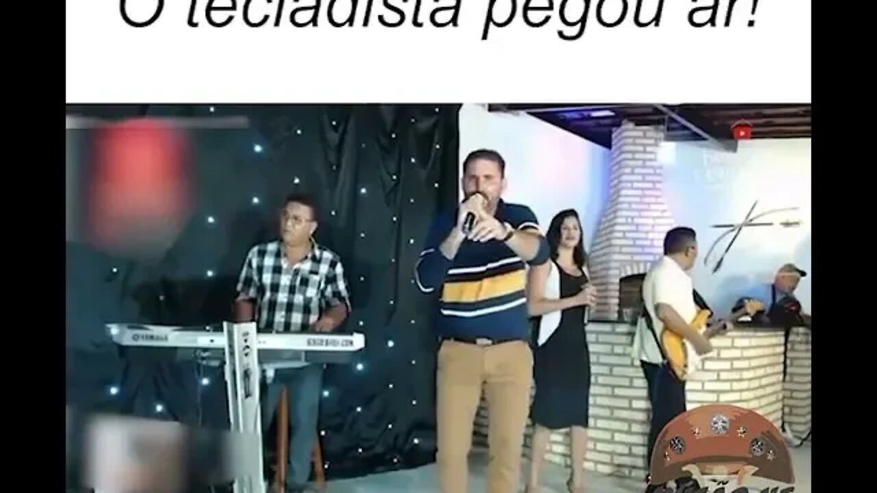 O TECLADISTA PEGOU AR !! ( MEME ) ( VIRAL ) ( ENGRAÇADO )