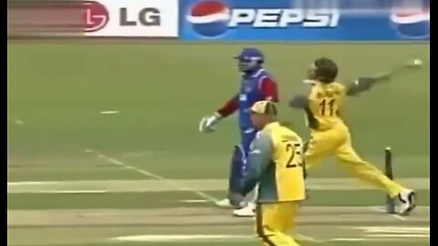 Australia vs USA 5th Match Highlights ICC Champions Trophy 2004-480