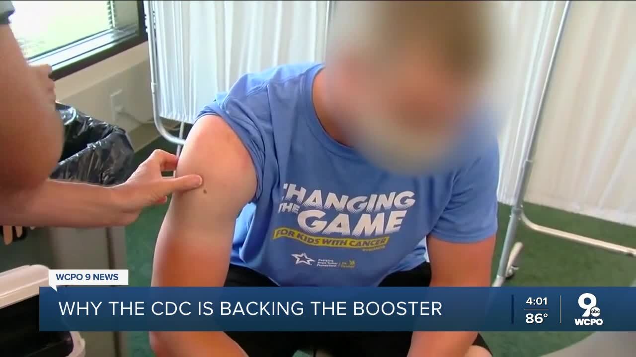 US health officials recommend COVID-19 vaccine boosters