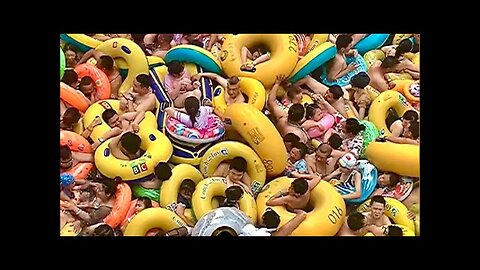 Waterparks in China are Crazy