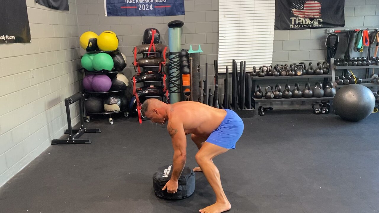 Workout Wednesday:Sandbag Sprawl Shouldering to Press