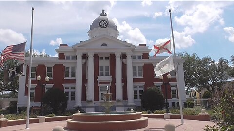 Wonderful Ladies at the Old PASCO COUNTY COURTHOUSE let me do a short tour of the building DADE CITY