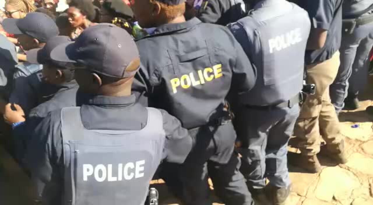 #TotalShutdown protesters clash with police, demand Ramaphosa (iHN)