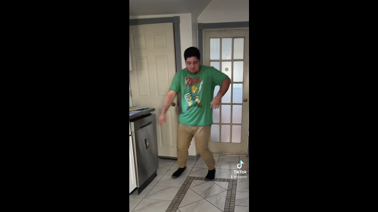 Afro House makes the day better